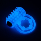 Голубое, светящееся в темноте виброкольцо Lumino Play Vibrating Penis Ring - Lovetoy - в Майкопе купить с доставкой