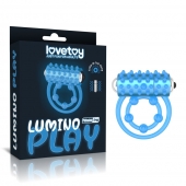 Голубое, светящееся в темноте виброкольцо Lumino Play Vibrating Penis Ring - Lovetoy - в Майкопе купить с доставкой
