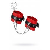 Красно-черные мягкие наручники с одним ремешком с люверсами - Pecado - купить с доставкой в Майкопе
