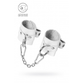 Белые мягкие кожаные наручники с люверсами - Pecado - купить с доставкой в Майкопе