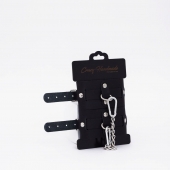 Черные кожаные оковы с хромированной фурнитурой - Crazy Handmade - купить с доставкой в Майкопе