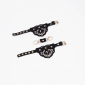 Черные наручники с золотистой фурнитурой - Crazy Handmade - купить с доставкой в Майкопе
