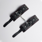 Черные кожаные наручники с красной строчкой - Crazy Handmade - купить с доставкой в Майкопе