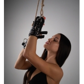 Черные высокие кожаные наручники для подвешивания - Crazy Handmade - купить с доставкой в Майкопе