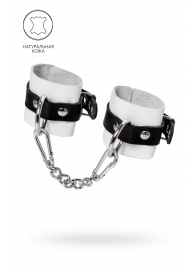 Бело-черные кожаные наручники с одним ремешком с люверсами - Pecado - купить с доставкой в Майкопе
