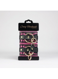 Черные кожаные наручники с розовой строчкой - Crazy Handmade - купить с доставкой в Майкопе