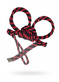 Черно-красные наручники-оковы ’’Узел-омега’’ из хлопковой веревки - Pecado - купить с доставкой в Майкопе
