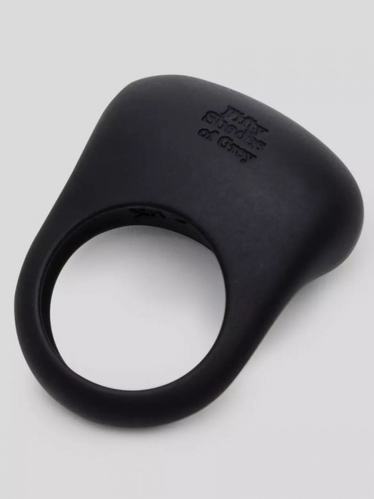 Черное эрекционное виброкольцо Sensation Rechargeable Vibrating Love Ring - Fifty Shades of Grey - в Майкопе купить с доставкой