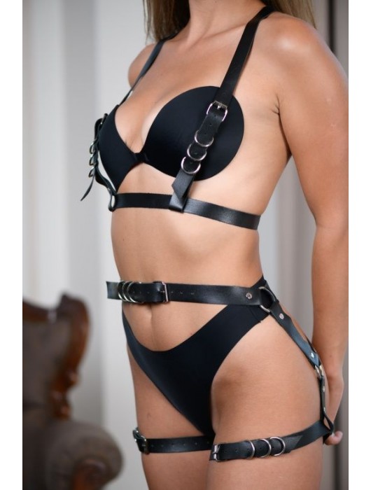 Черные гартеры из натуральной кожи с регулируемыми ремешками - БДСМ Арсенал - купить с доставкой в Майкопе