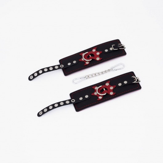 Черные кожаные наручники с красным декором и строчкой - Crazy Handmade - купить с доставкой в Майкопе