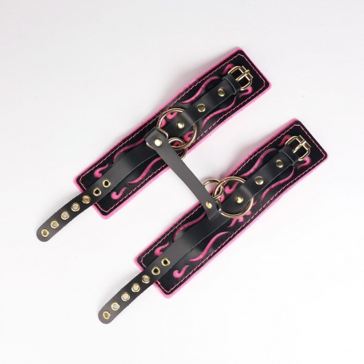 Черные кожаные оковы с розовой строчкой - Crazy Handmade - купить с доставкой в Майкопе