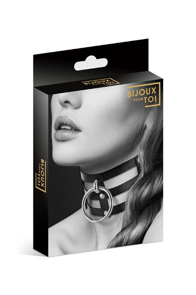 Чёрный тройной чокер с большим кольцом - Bijoux Pour Toi - купить с доставкой в Майкопе
